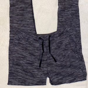 NWOT Lululemon Jet Crop (Slim) (Luxtreme 19")